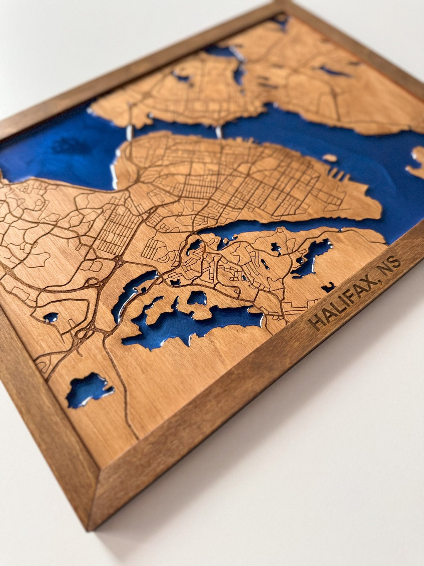 Halifax wooden map / Canada engraved map with epoxy resin / Handmade wall decor / 40x29 cm